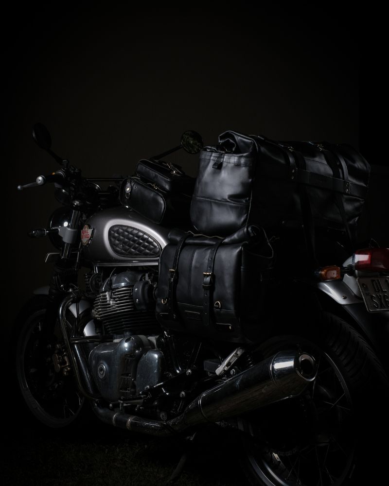 Outlaw Globe Trotter