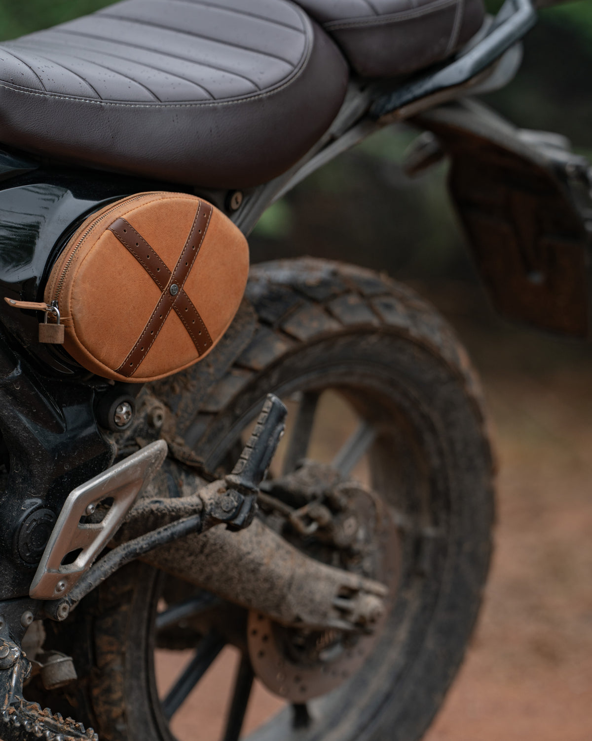 Scrambler Egg: Side Panel Bag For Triumph Scrambler 400X/XC