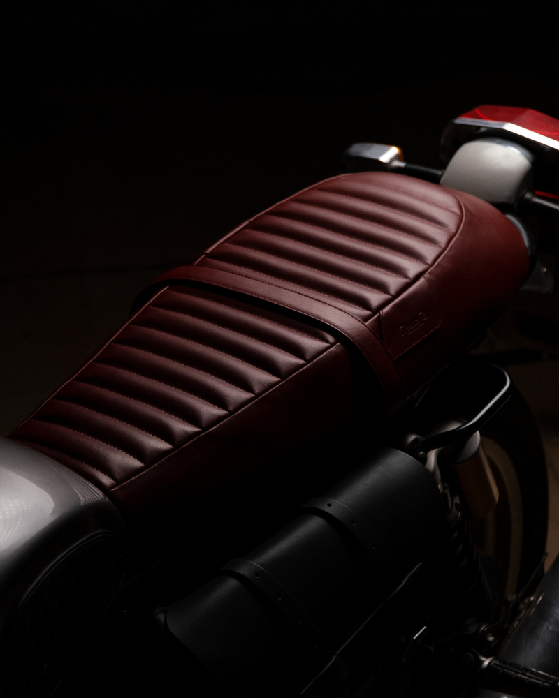 Touring Leather Seat For Royal Enfield Interceptor 650 / GT 650
