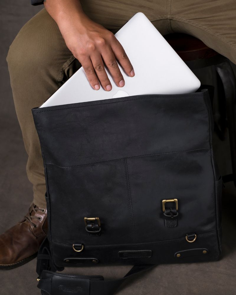 Outlaw Saddlebag