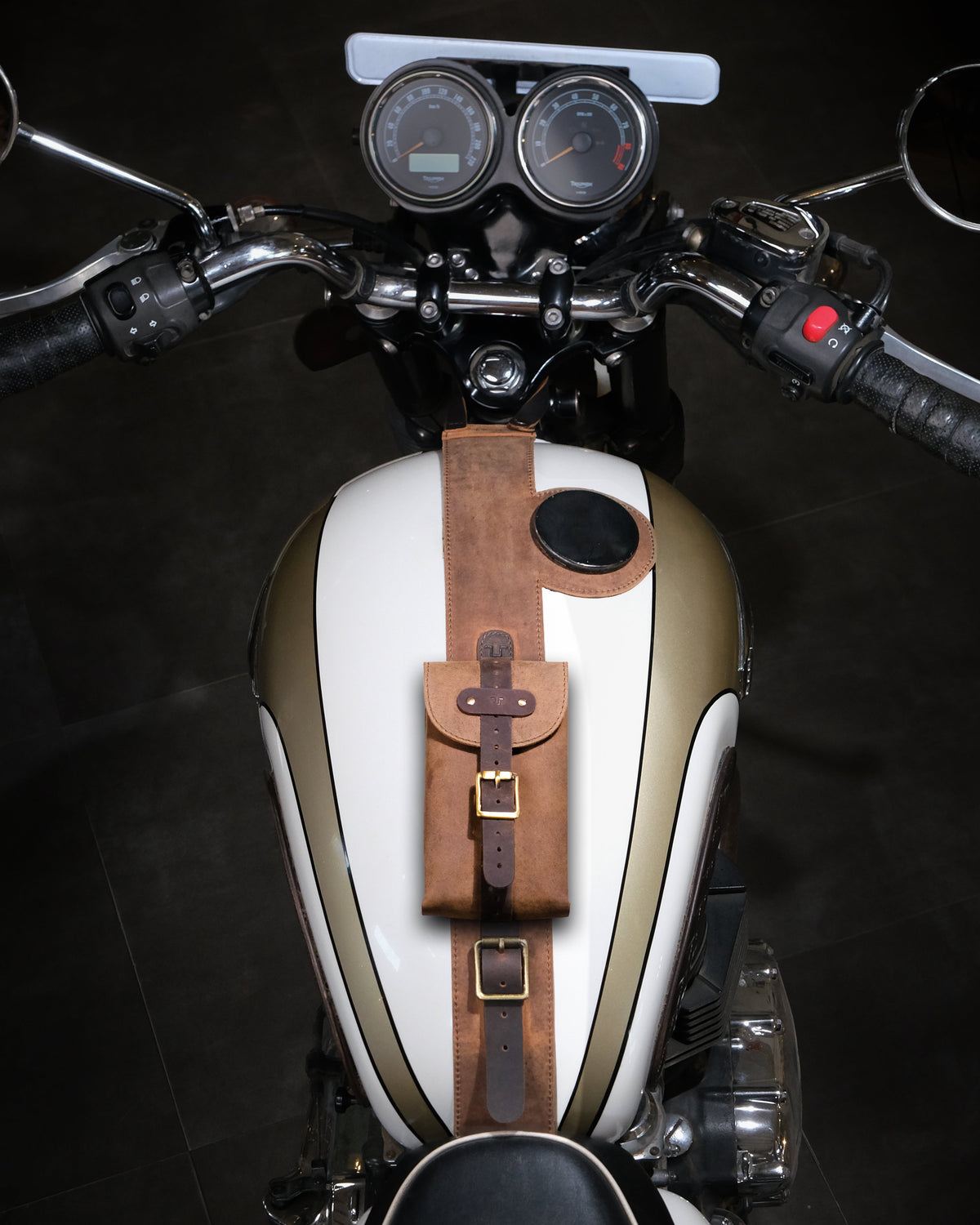 Triumph: popruh na nádrž Moto Exclusive