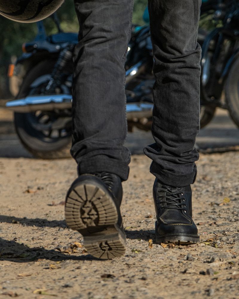 Boots Moc-Toe