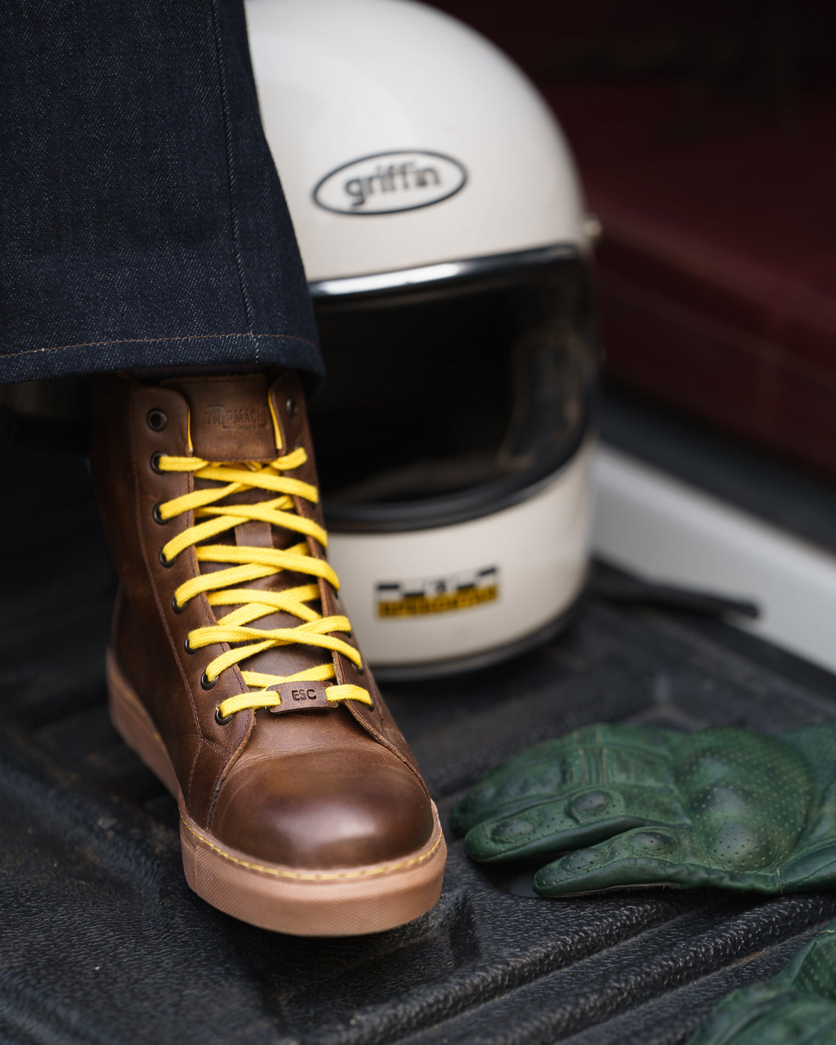 ESC: Men's Riding Sneakers